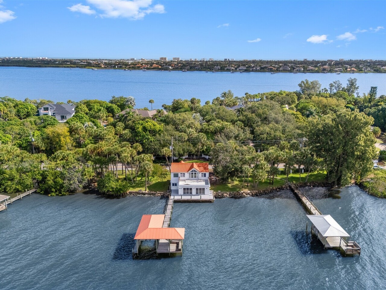 10285 S Tropical Trail