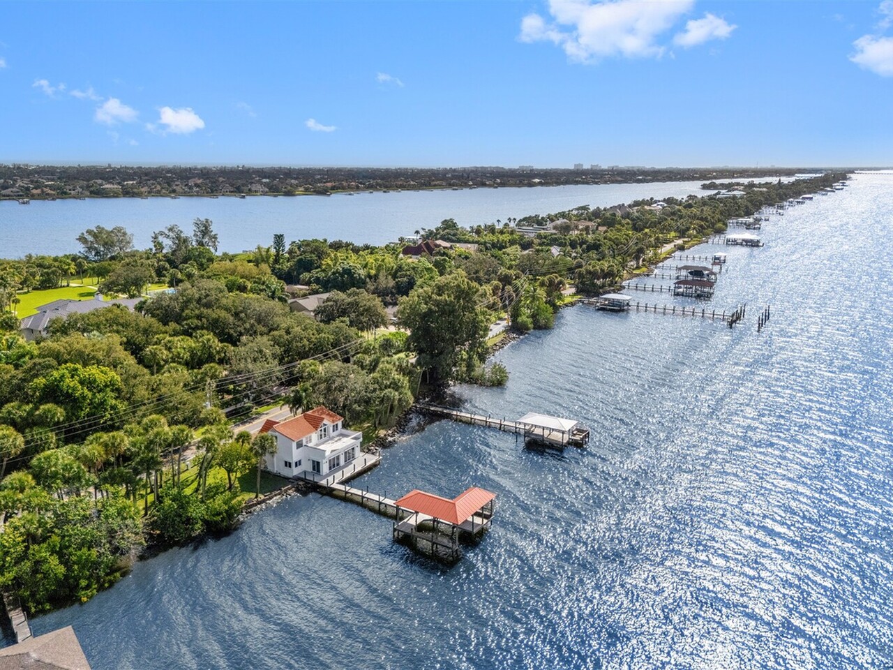 10285 S Tropical Trail