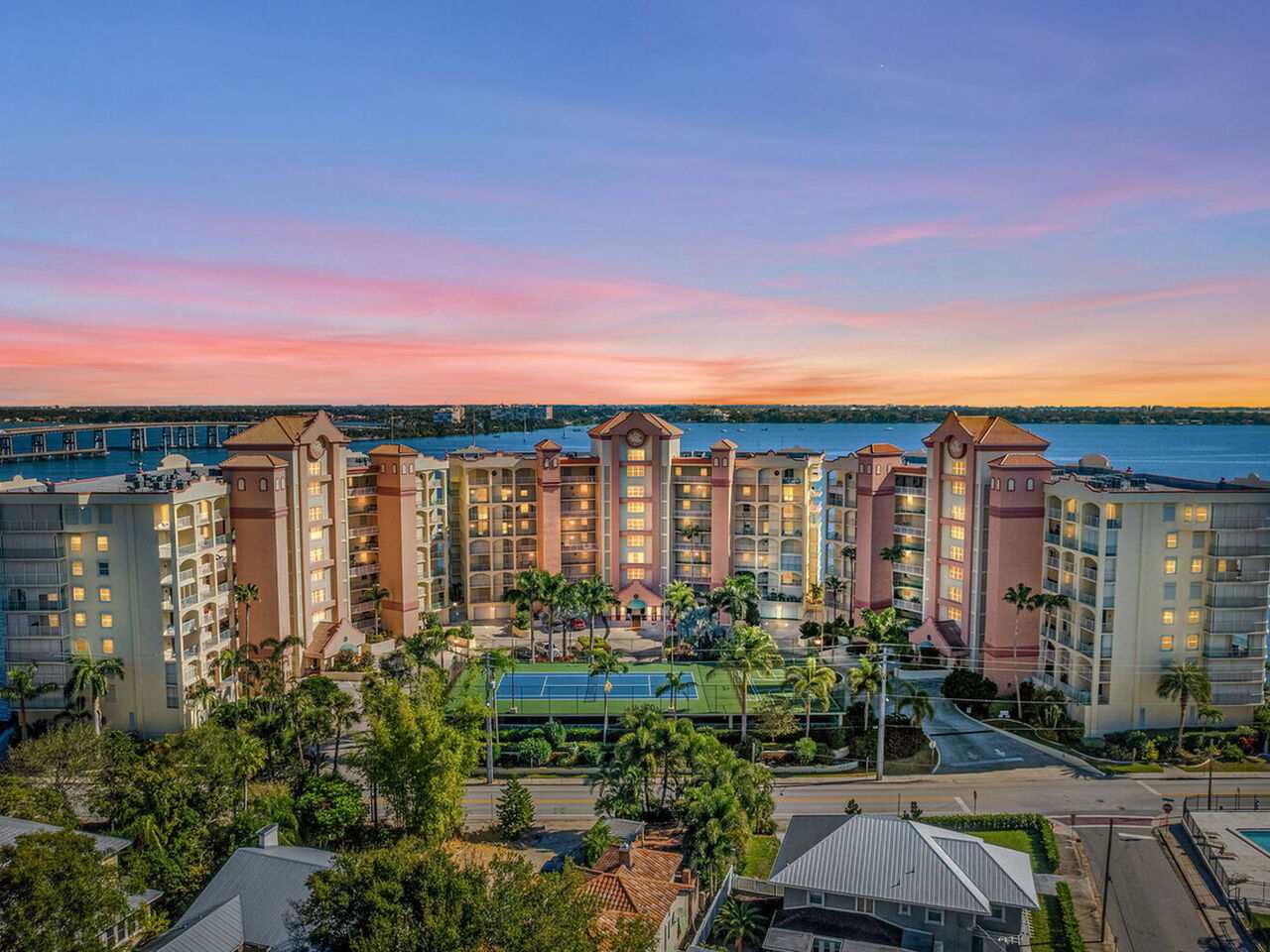 104 Riverside Dr. #402