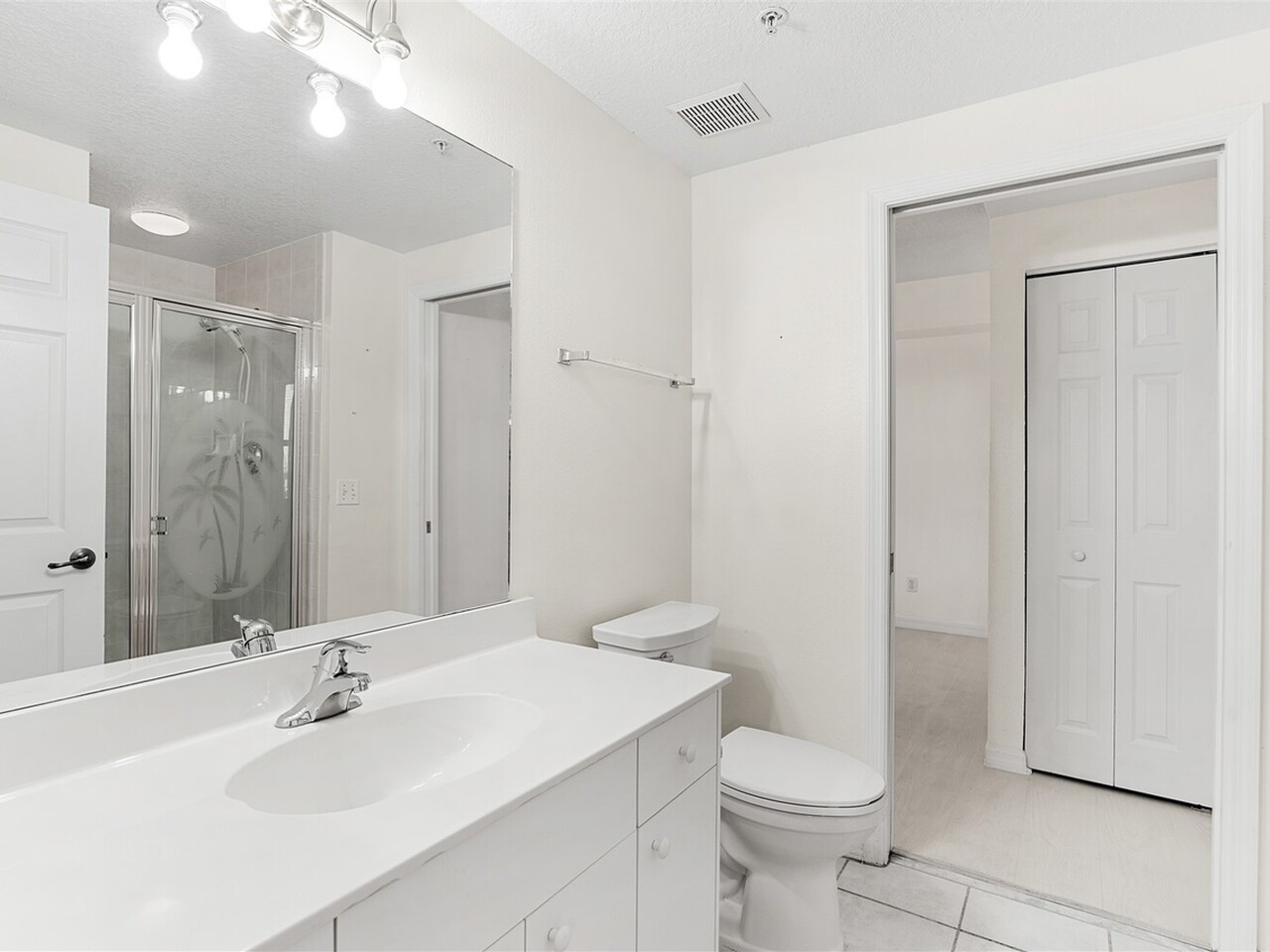 104 Riverside Dr. #402