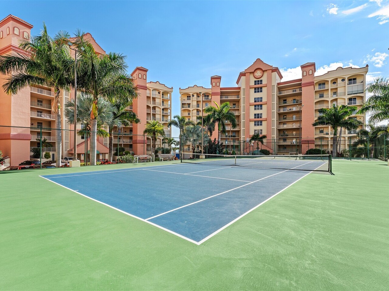 104 Riverside Dr. #402