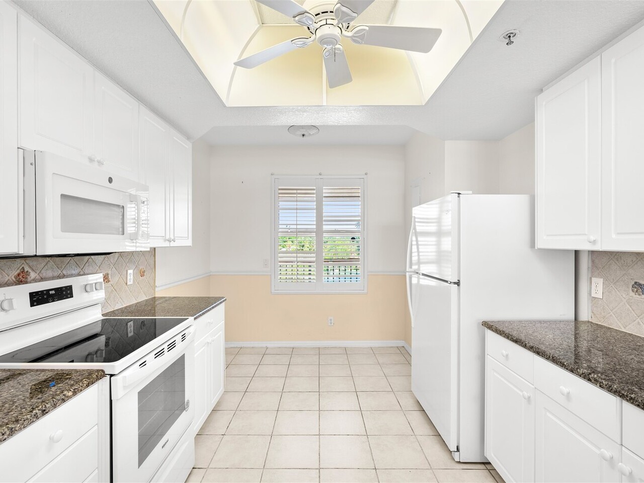 104 Riverside Dr. #402