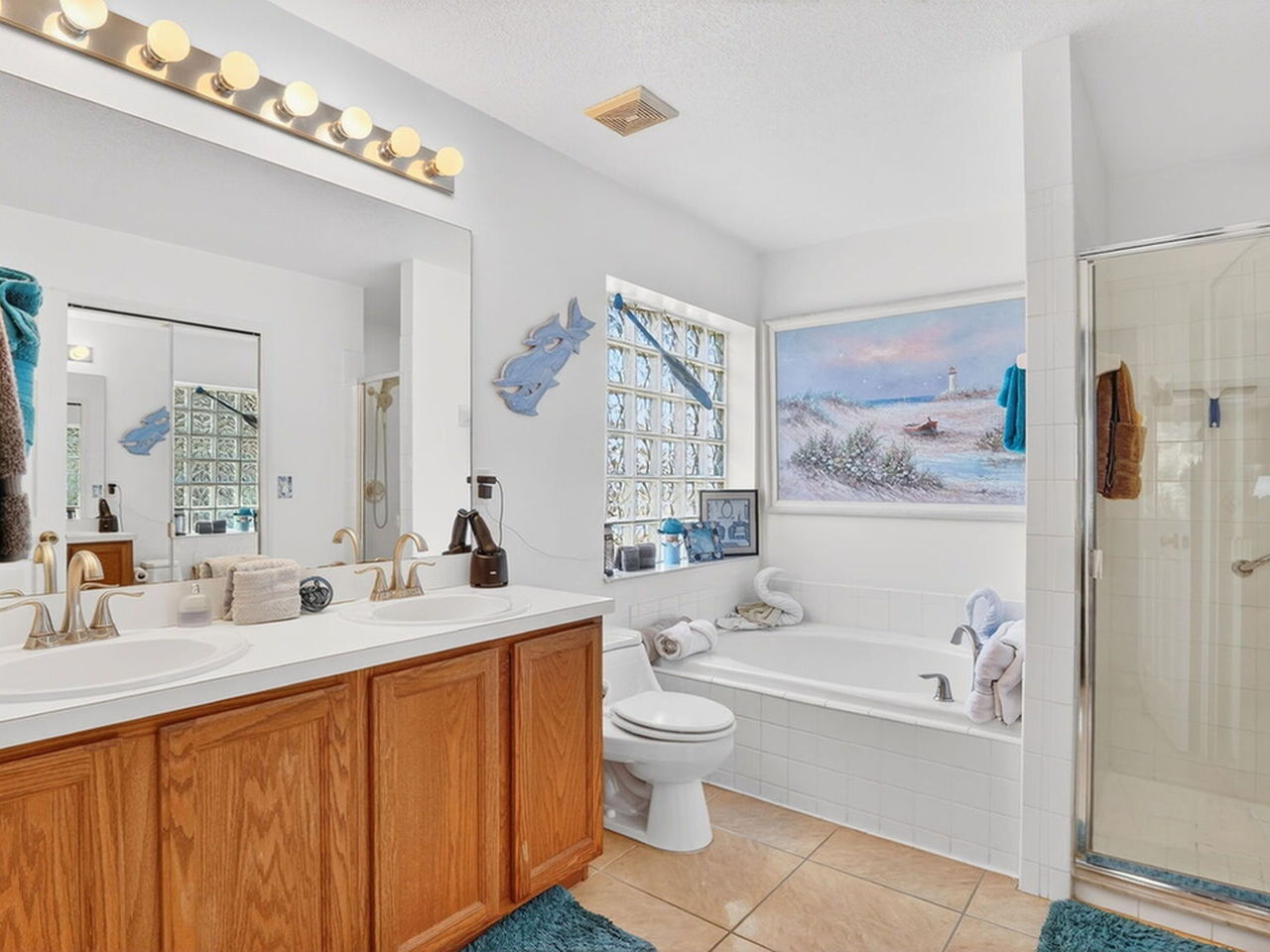 1040 Jacaranda Circle