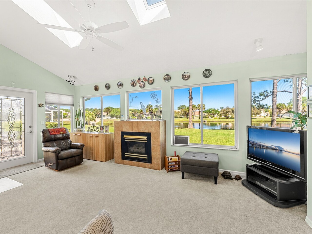 1072 Spanish Wells Drive