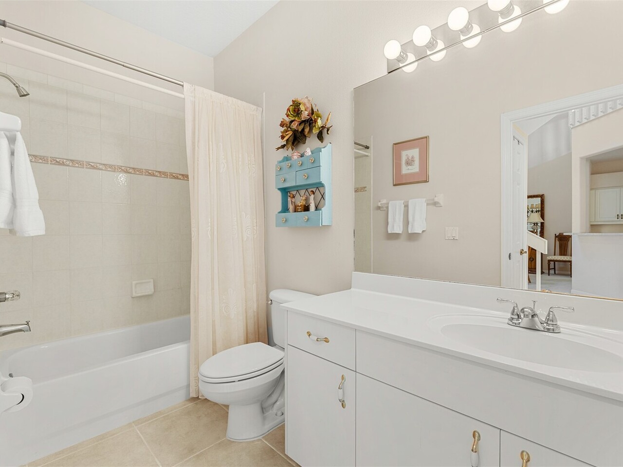 1120 Royal Fern Drive