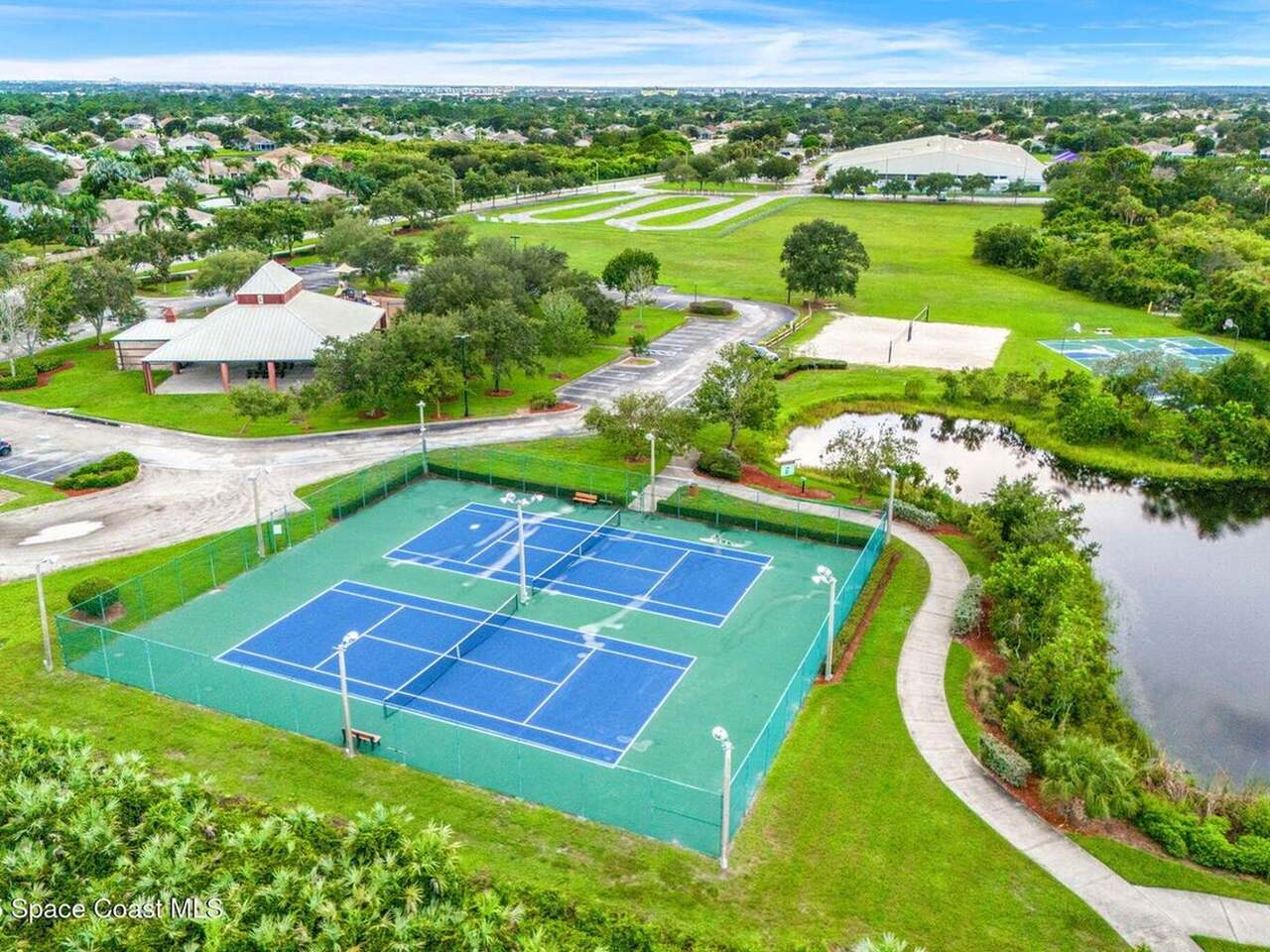 1175 Clubhouse Drive