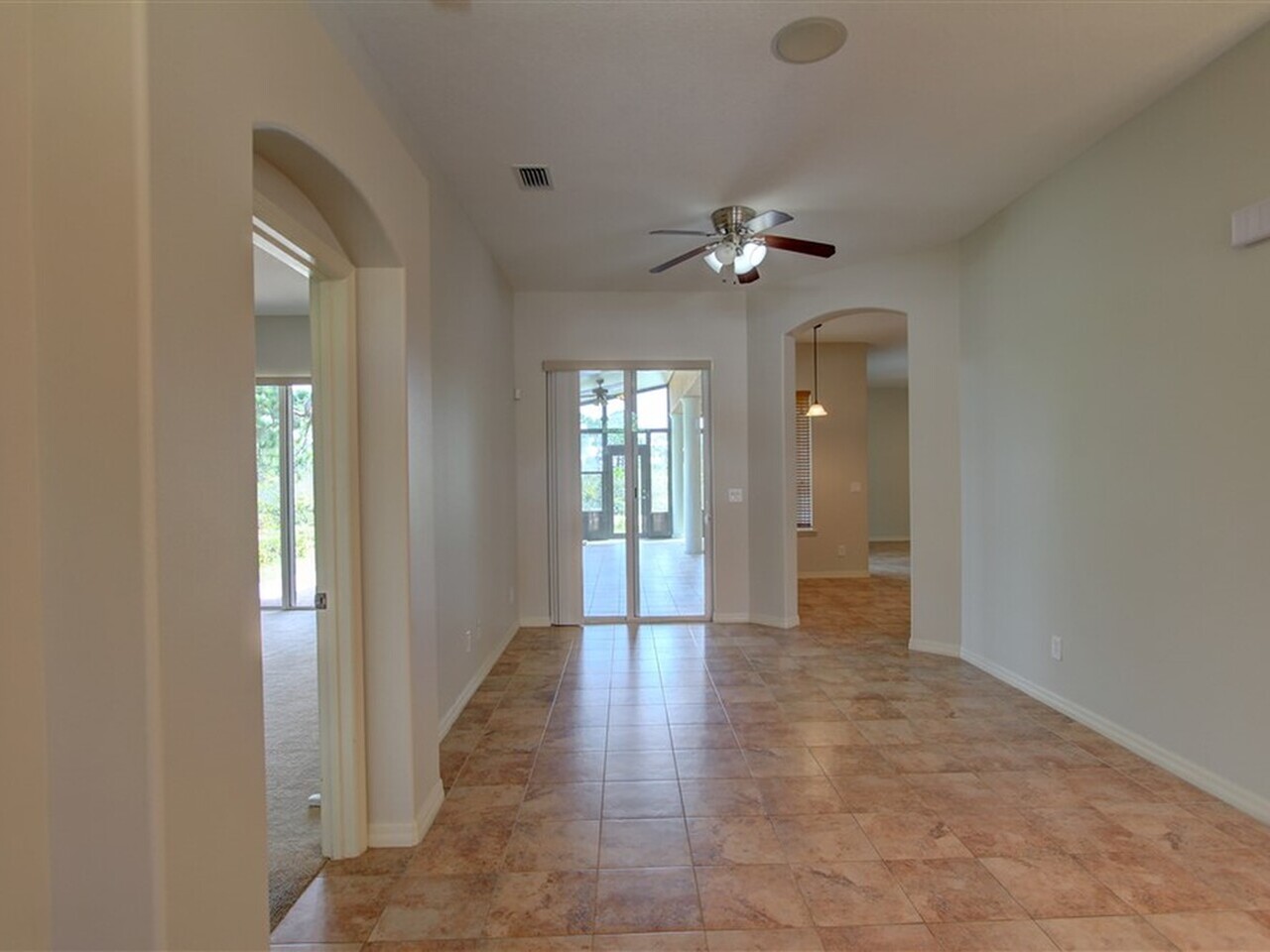 1185 Dromin Lane