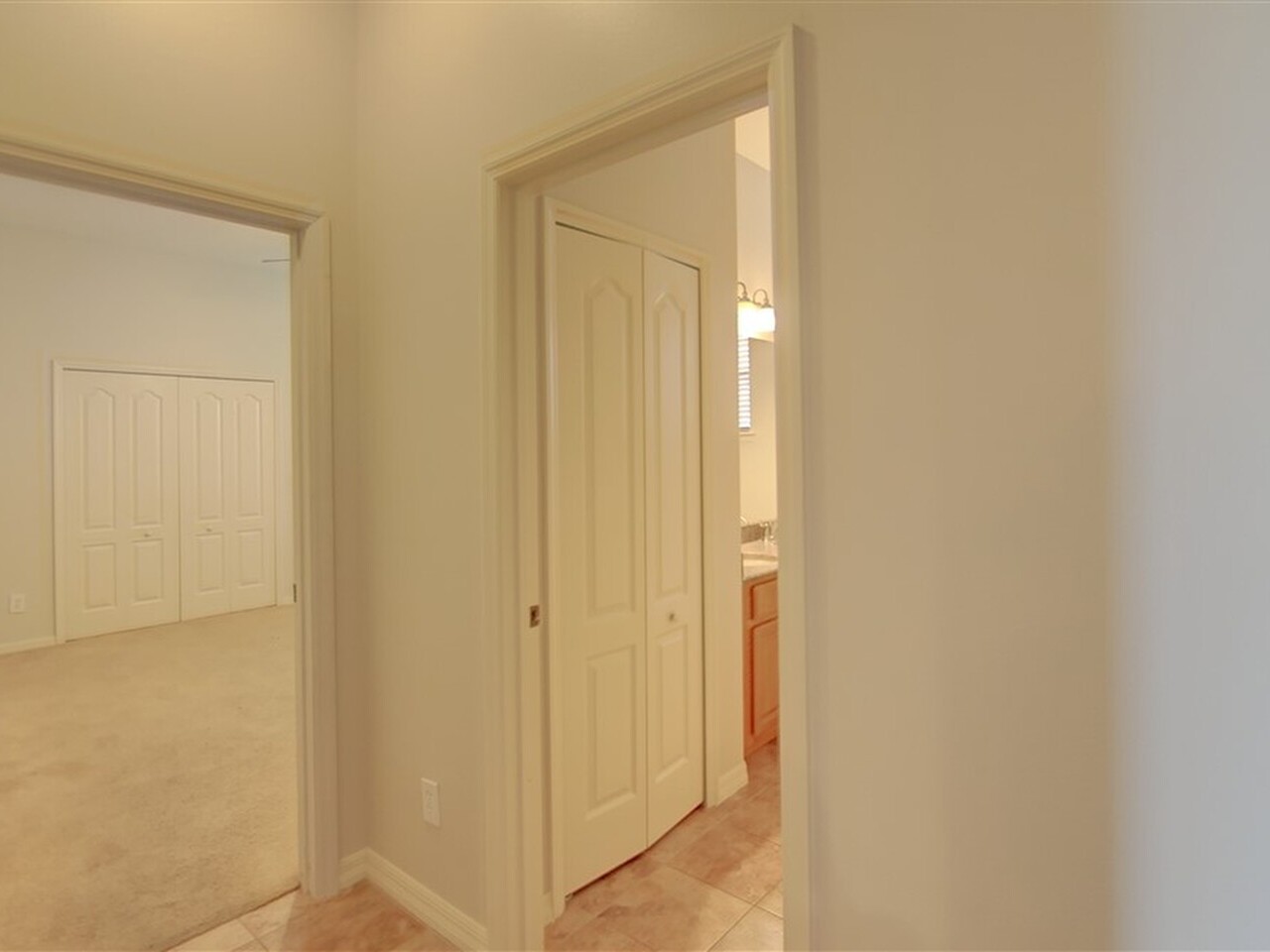 1185 Dromin Lane