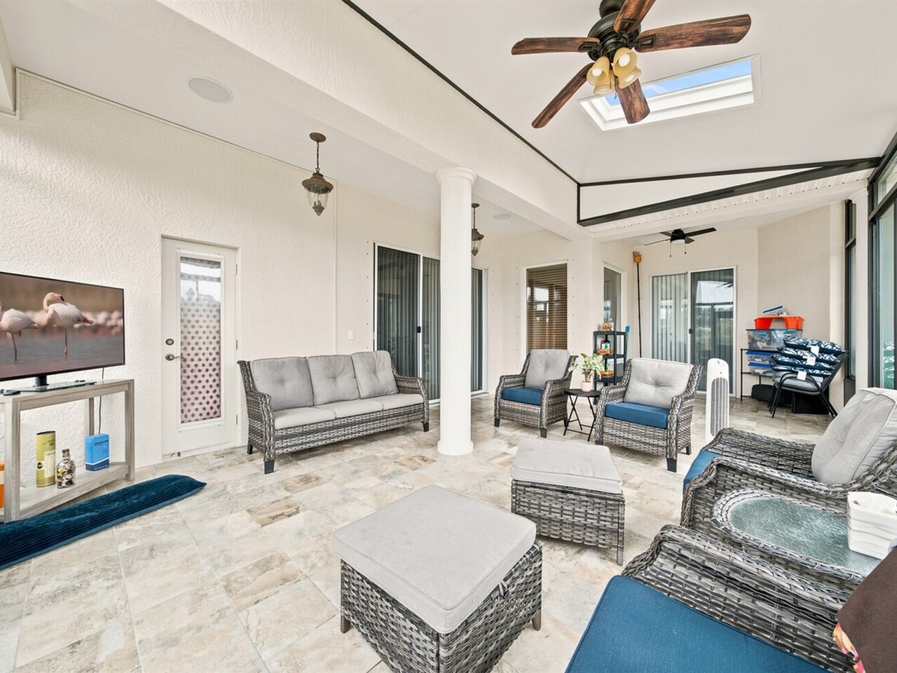 1185 Dromin Lane