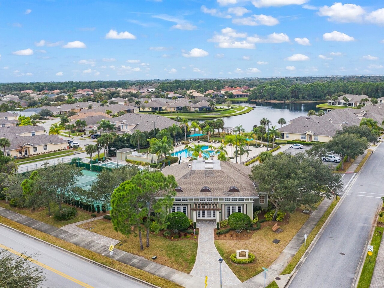 1185 Dromin Lane