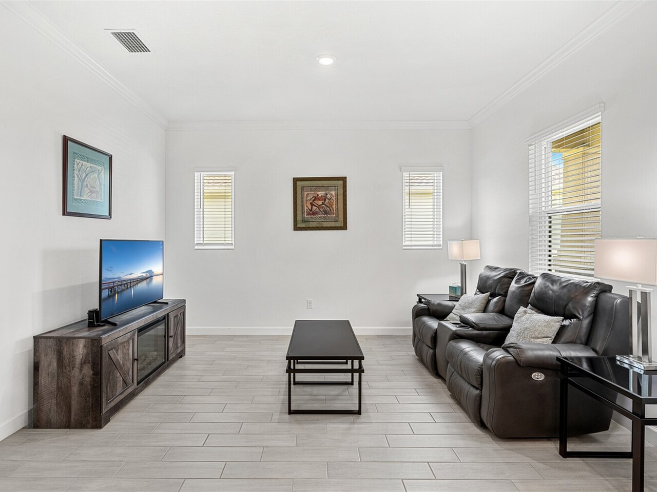 1233 Great Belt Circle