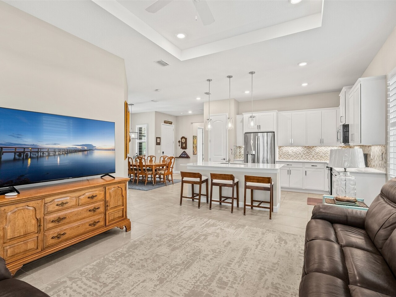 1942 Great Belt Circle