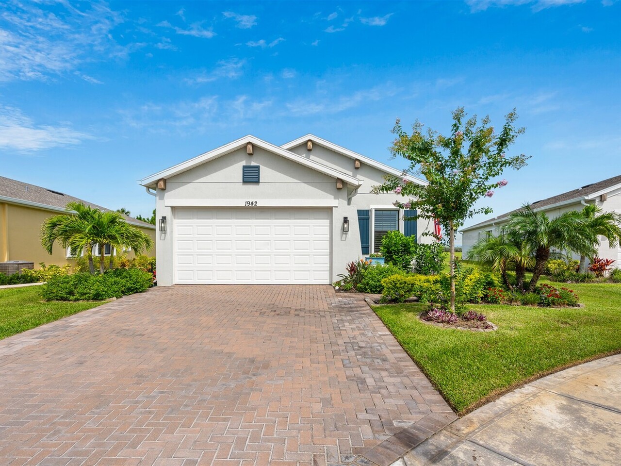 1942 Great Belt Circle