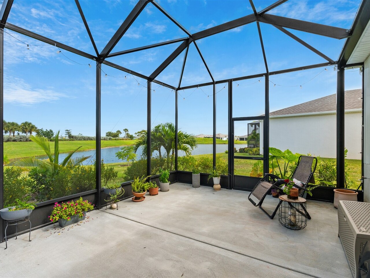 1942 Great Belt Circle