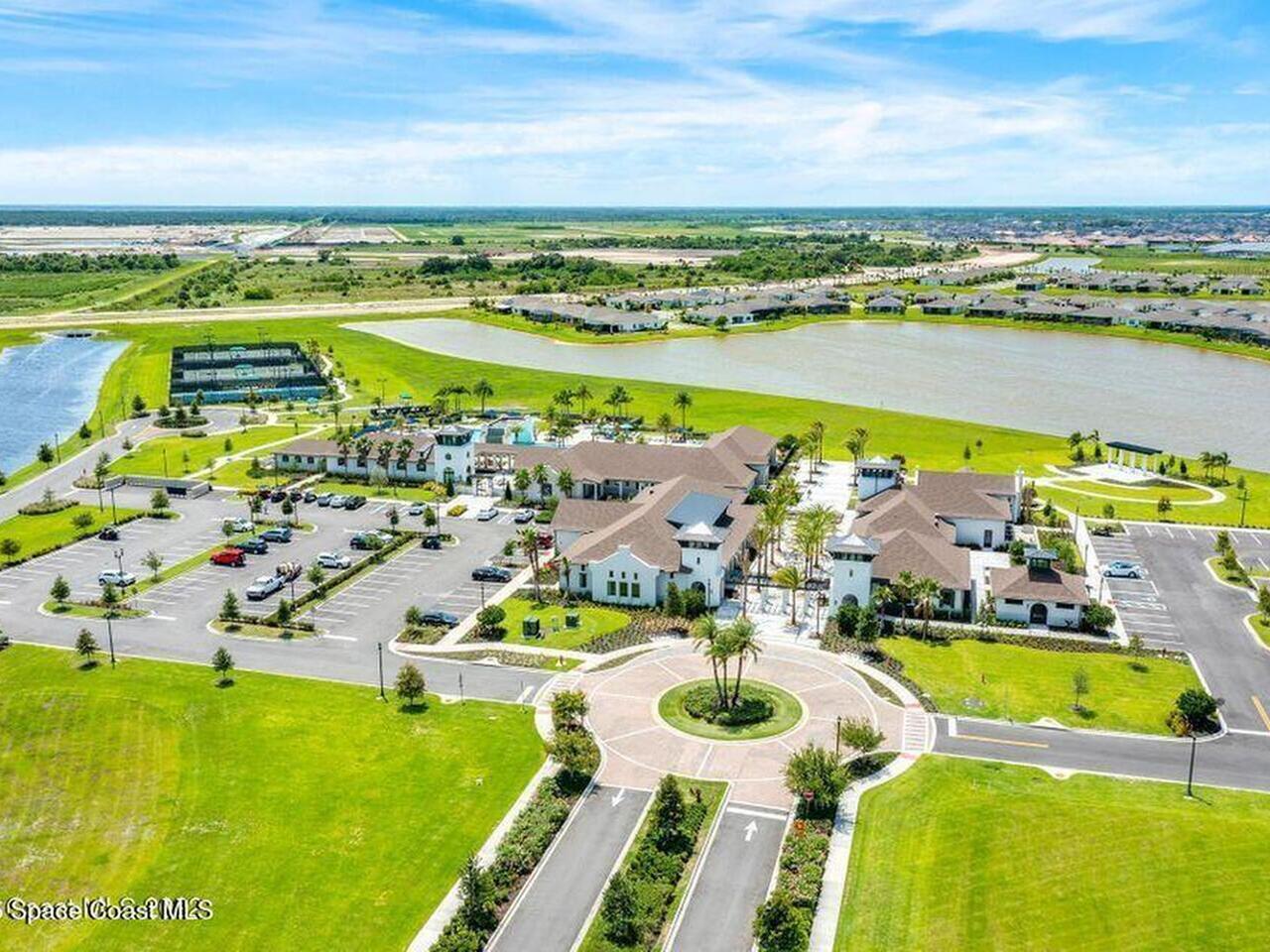 1942 Great Belt Circle