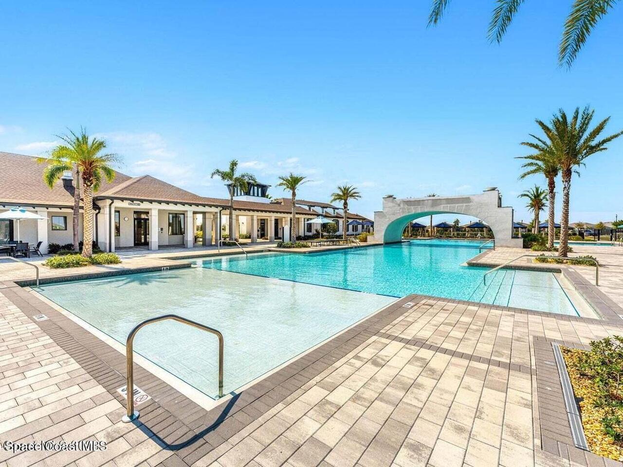 1942 Great Belt Circle