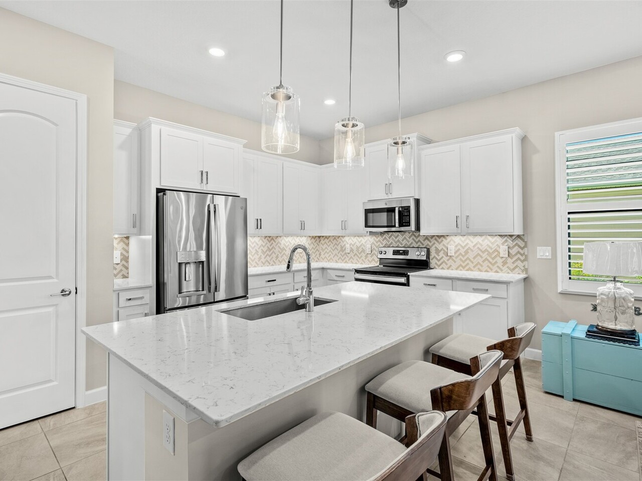 1942 Great Belt Circle