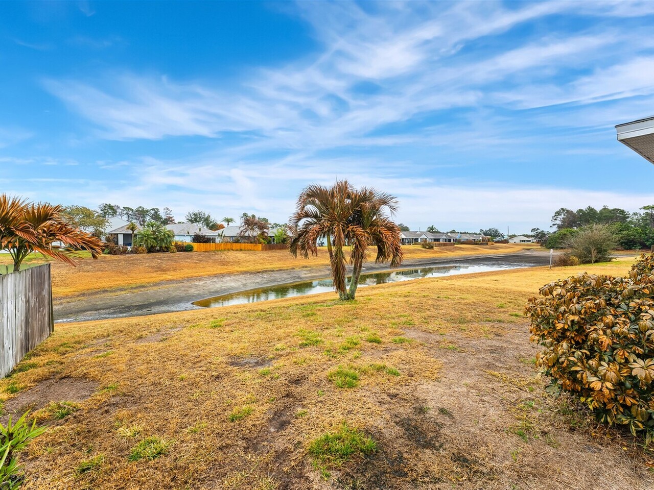 2047 Majestic Pine Court NE