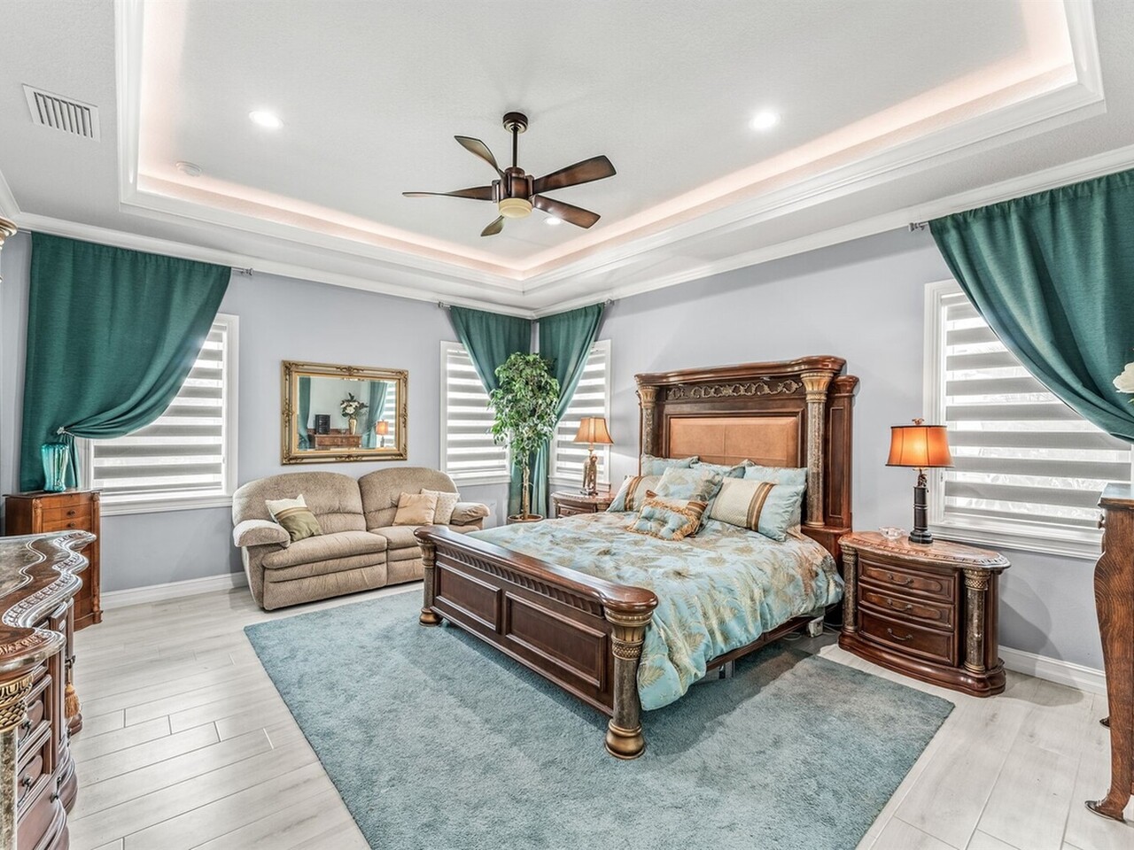 2141 Madden Avenue SW