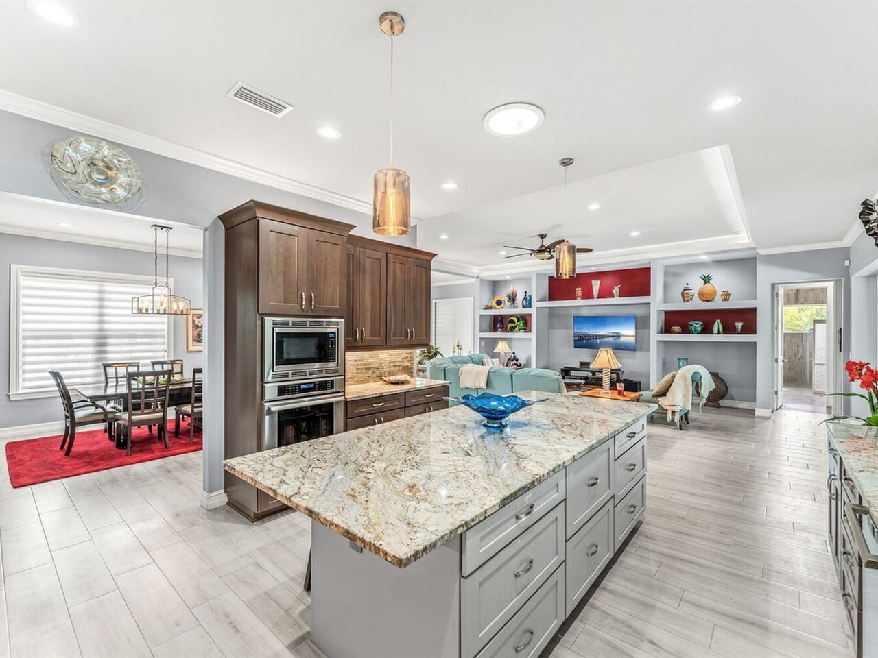 2141 Madden Avenue SW