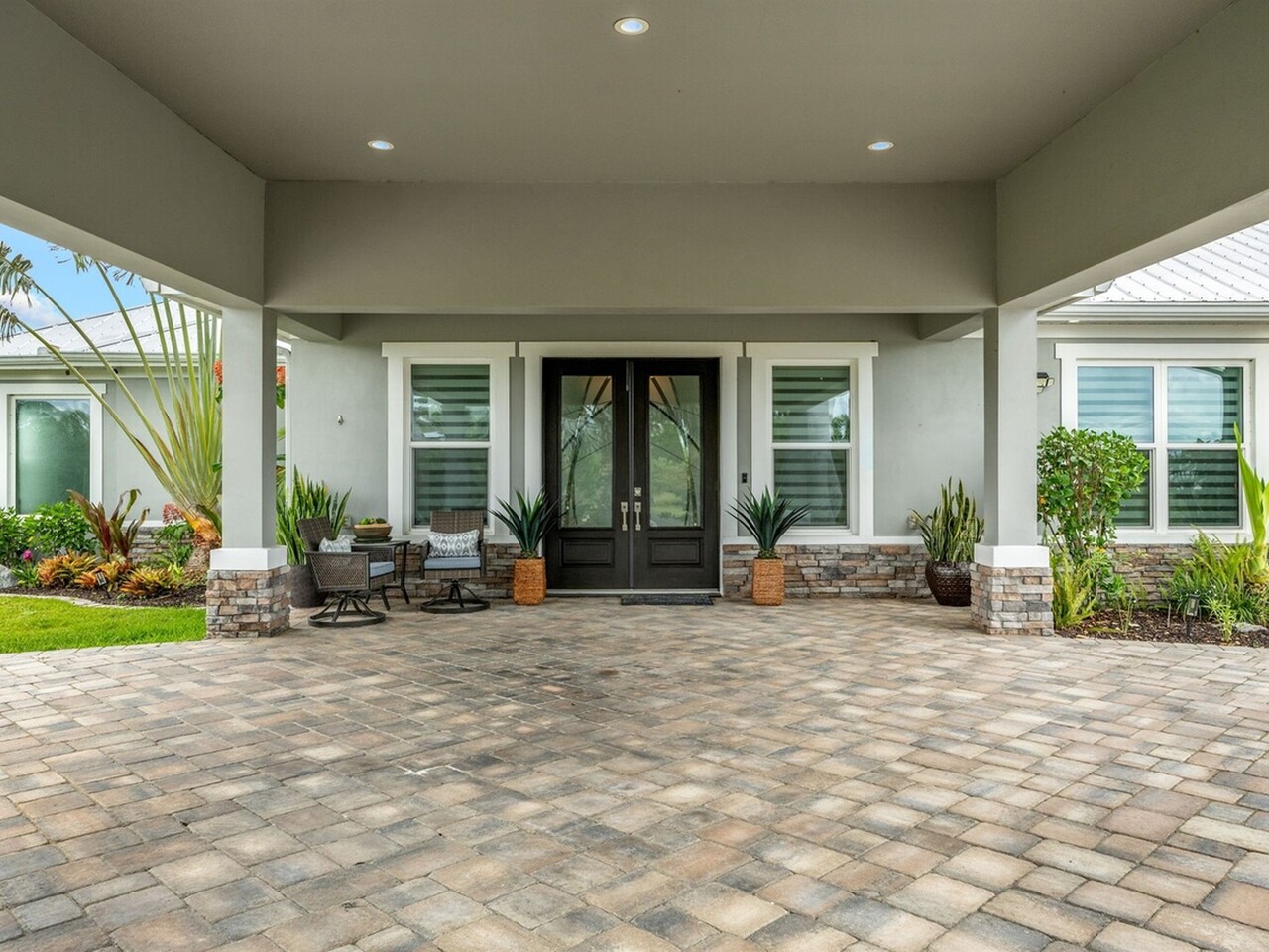 2141 Madden Avenue SW