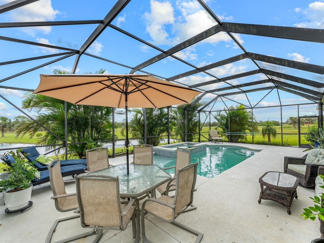 2141 Madden Avenue SW