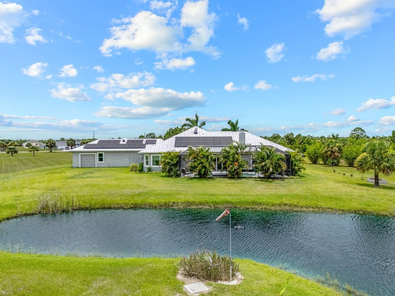 2141 Madden Avenue SW