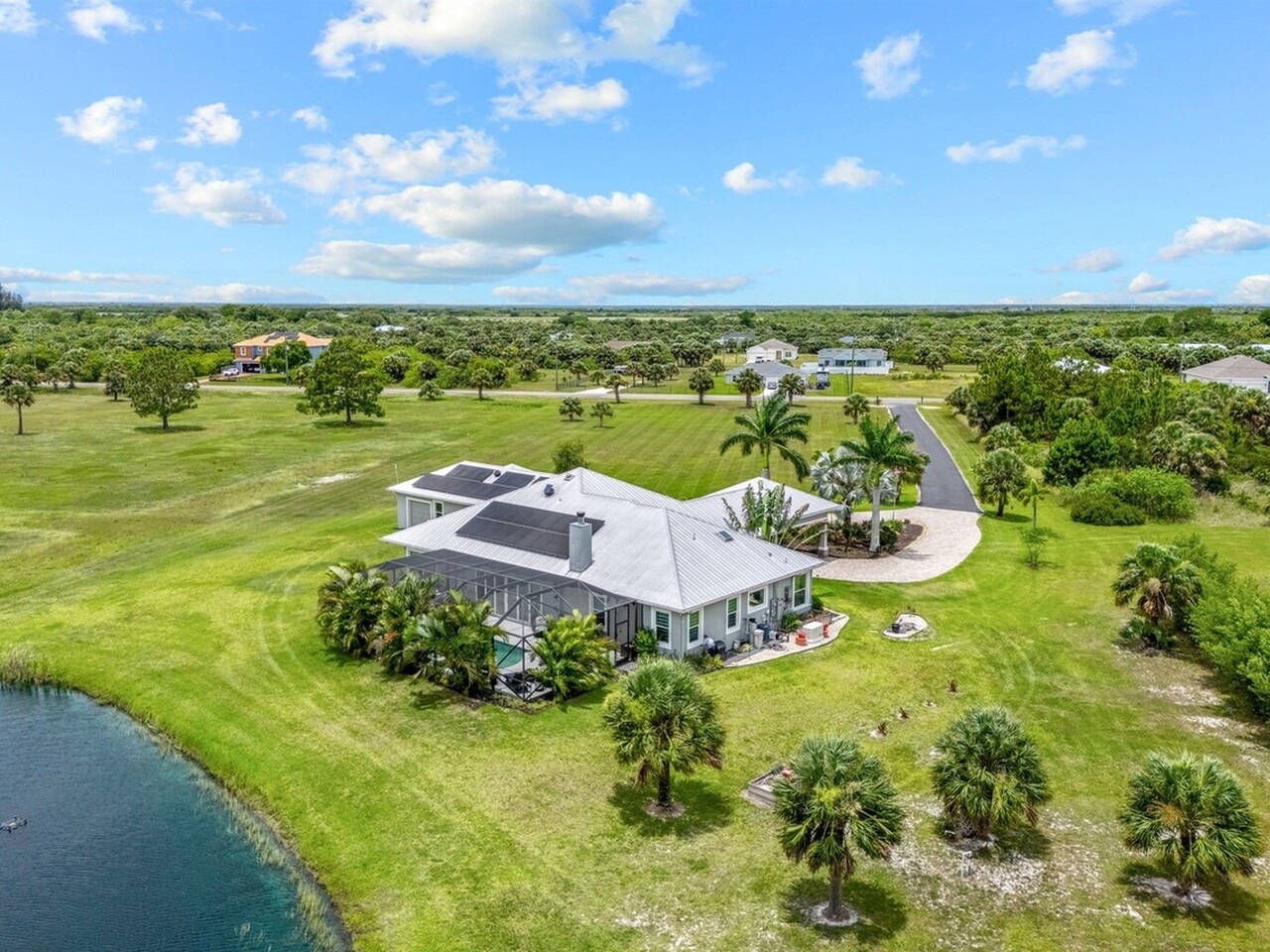 2141 Madden Avenue SW