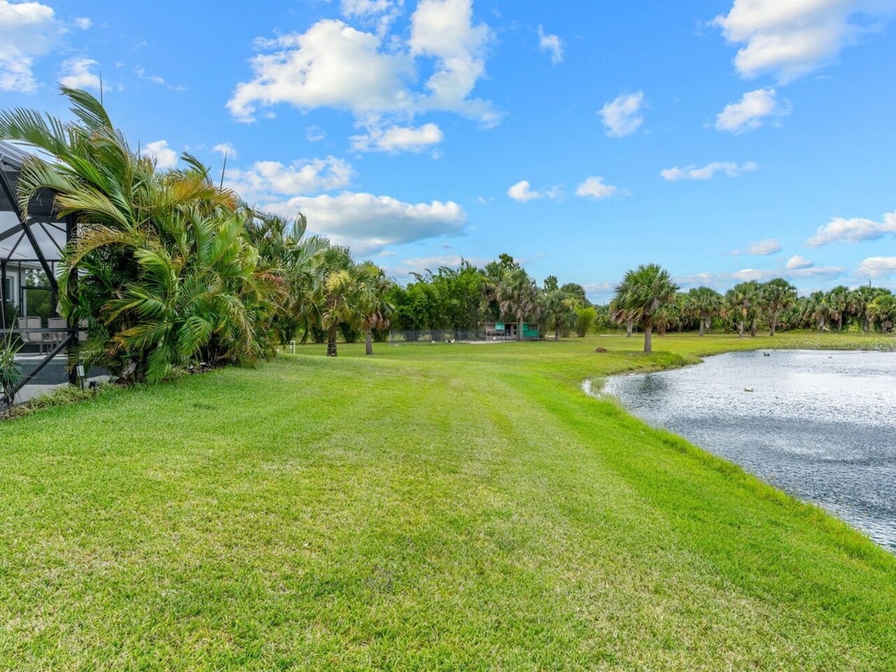 2141 Madden Avenue SW