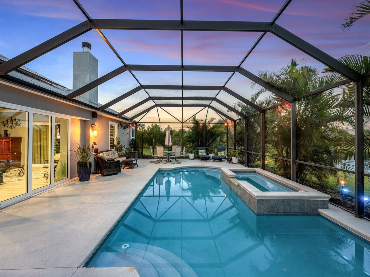 2141 Madden Avenue SW