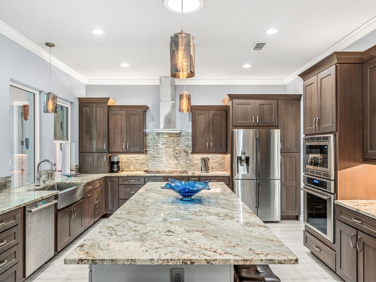 2141 Madden Avenue SW