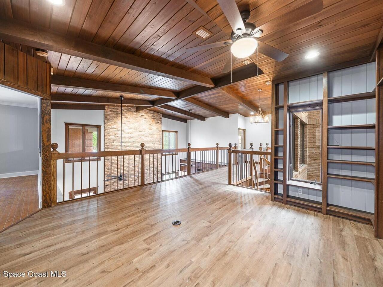 2195 S Courtenay Parkway