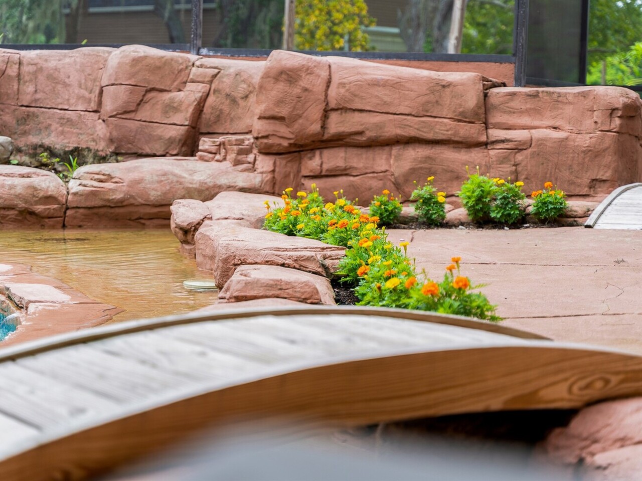 2195 S Courtenay Parkway