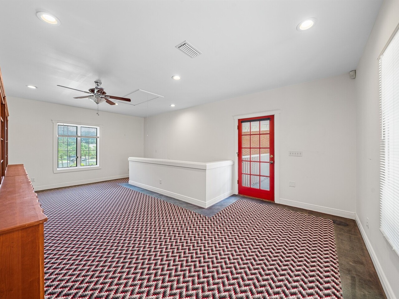 2195 S Courtenay Parkway