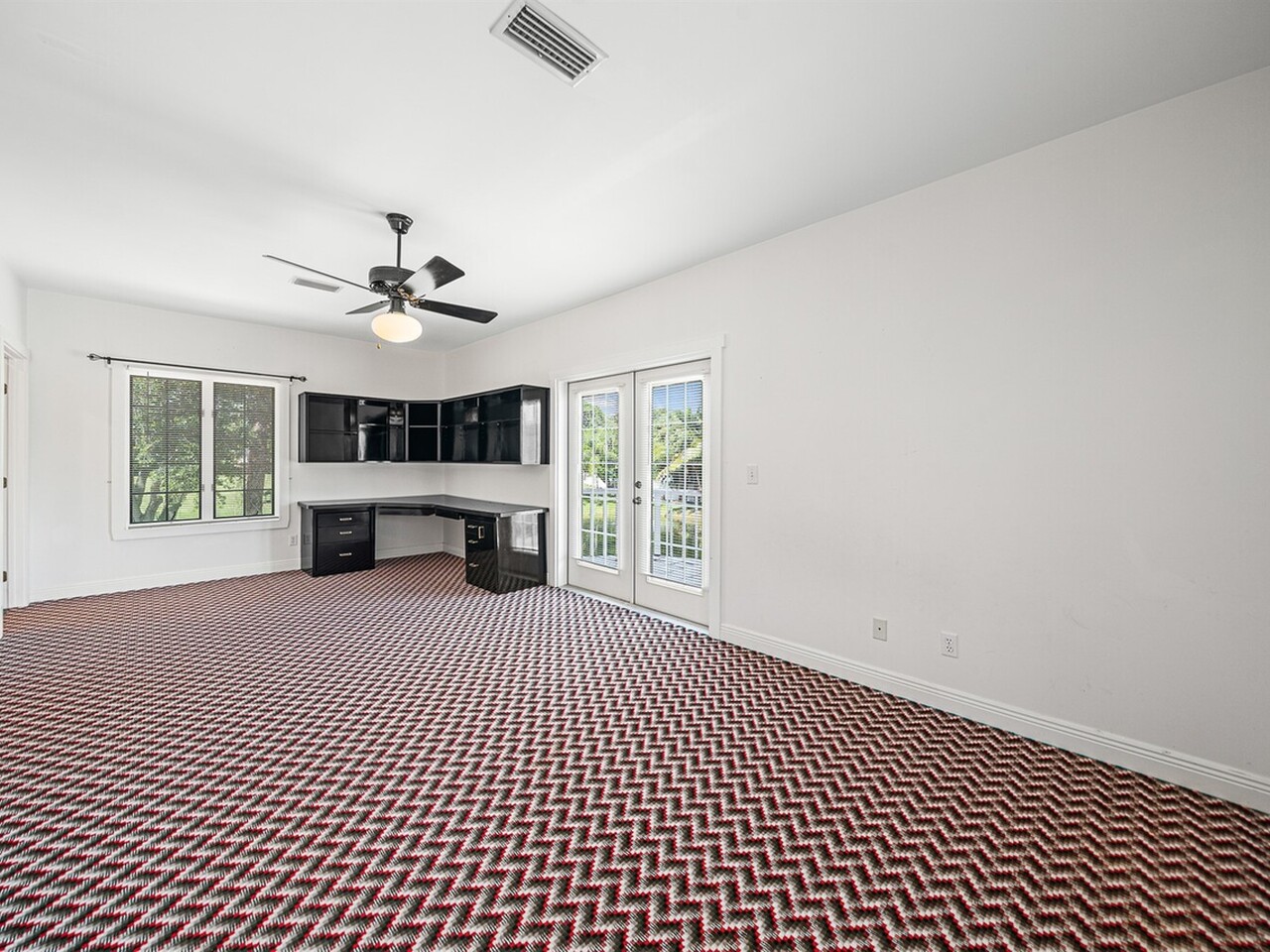 2195 S Courtenay Parkway