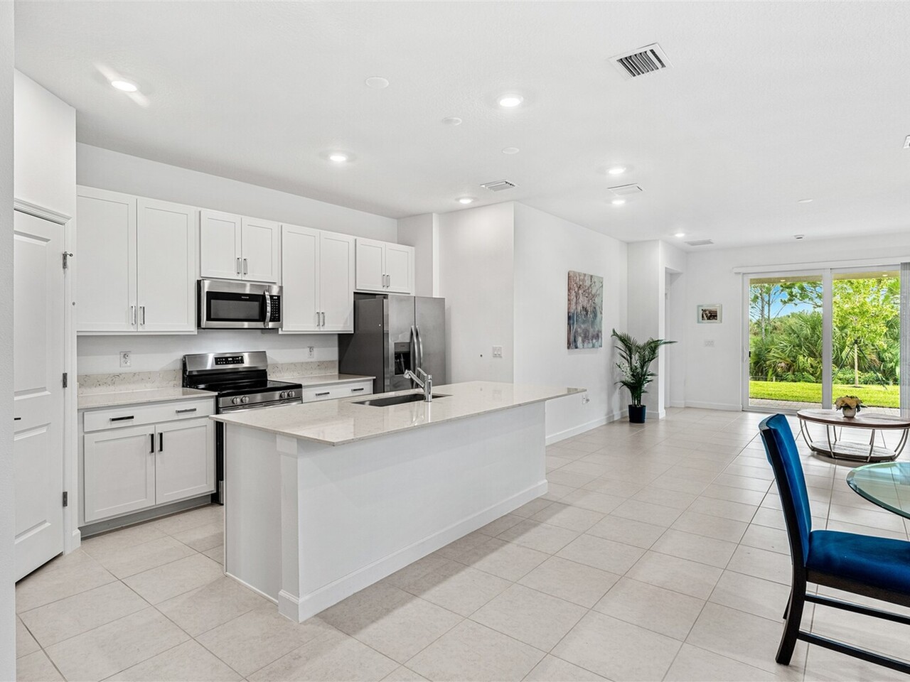 2406 Cerulean Drive NW