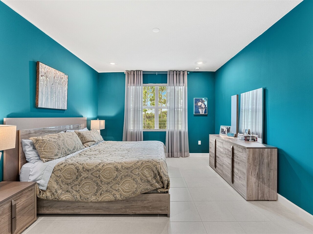 2406 Cerulean Drive NW