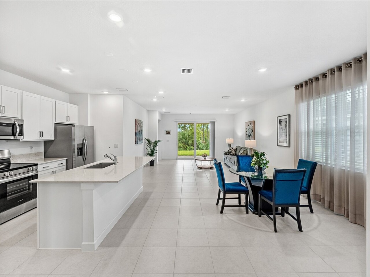 2406 Cerulean Drive NW