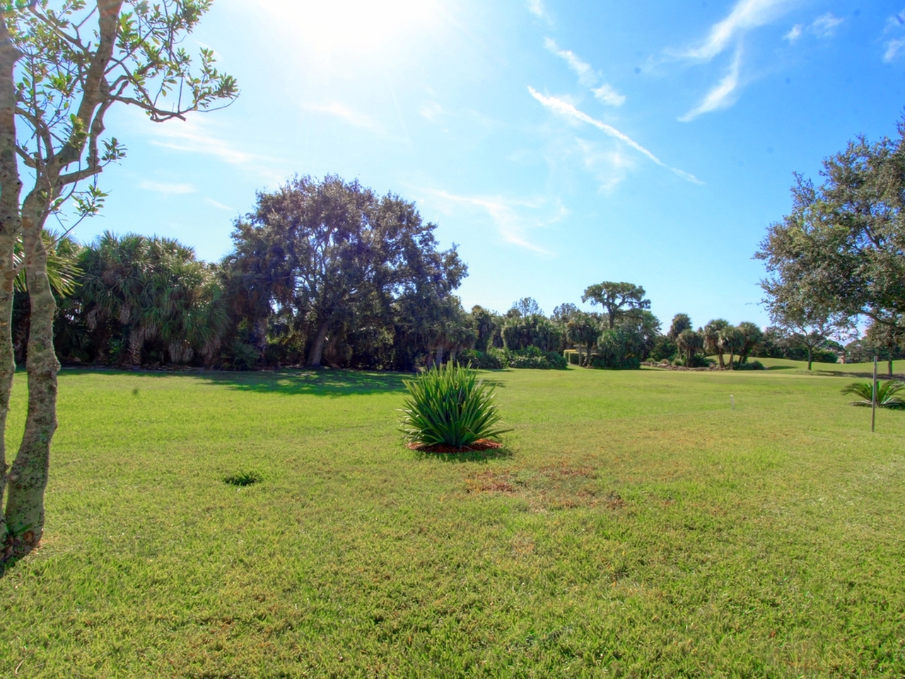 2436 Addington Circle