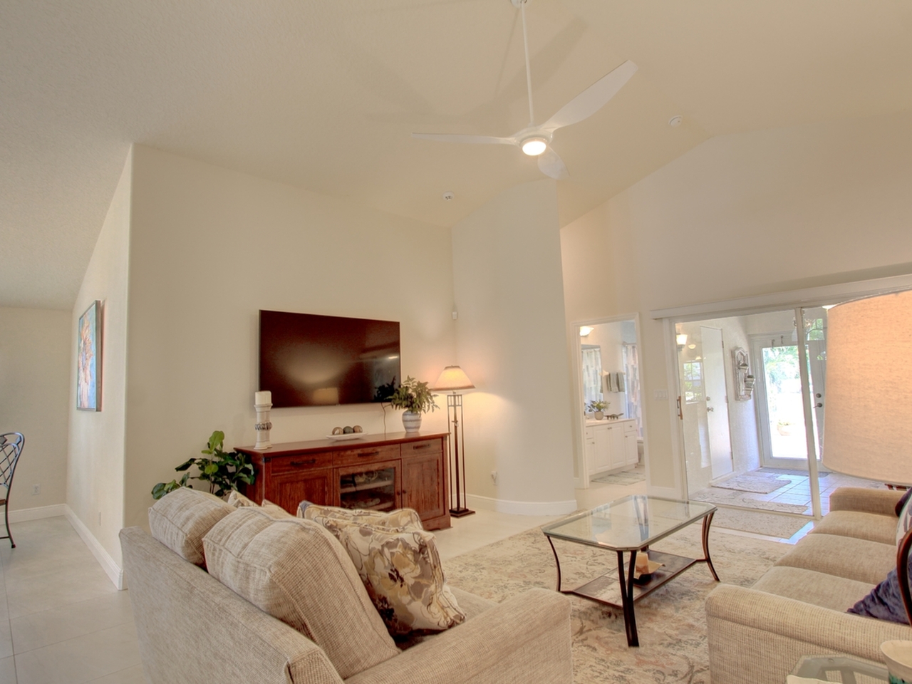 2436 Addington Circle