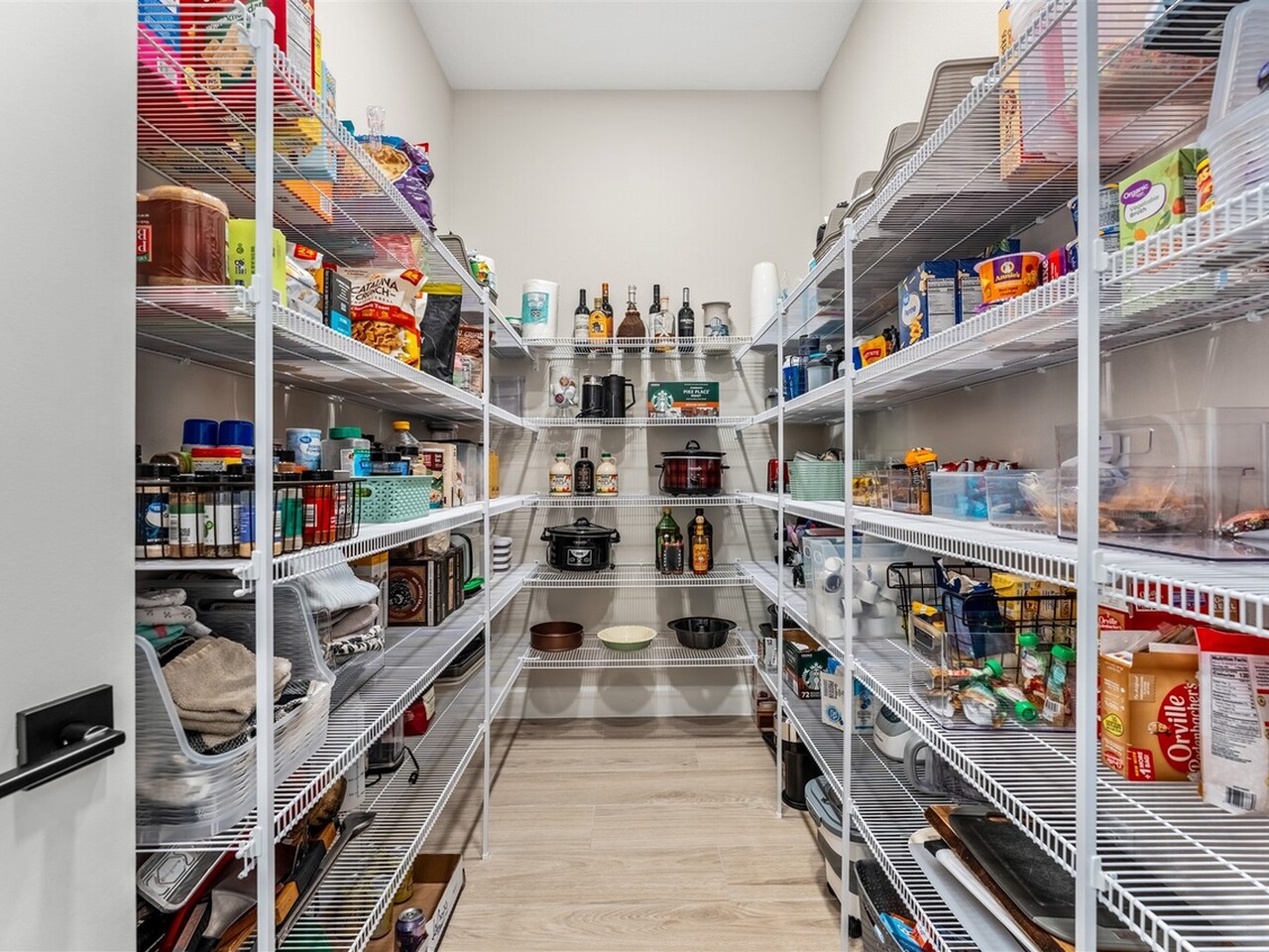 2714 Pelagornis Drive