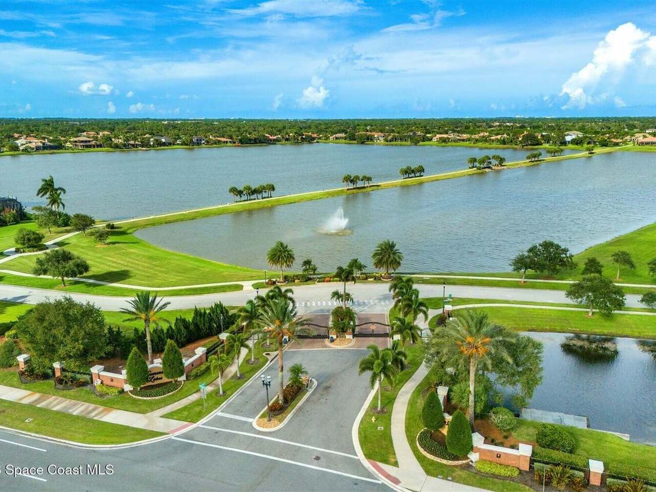 2843 Bellwind Circle