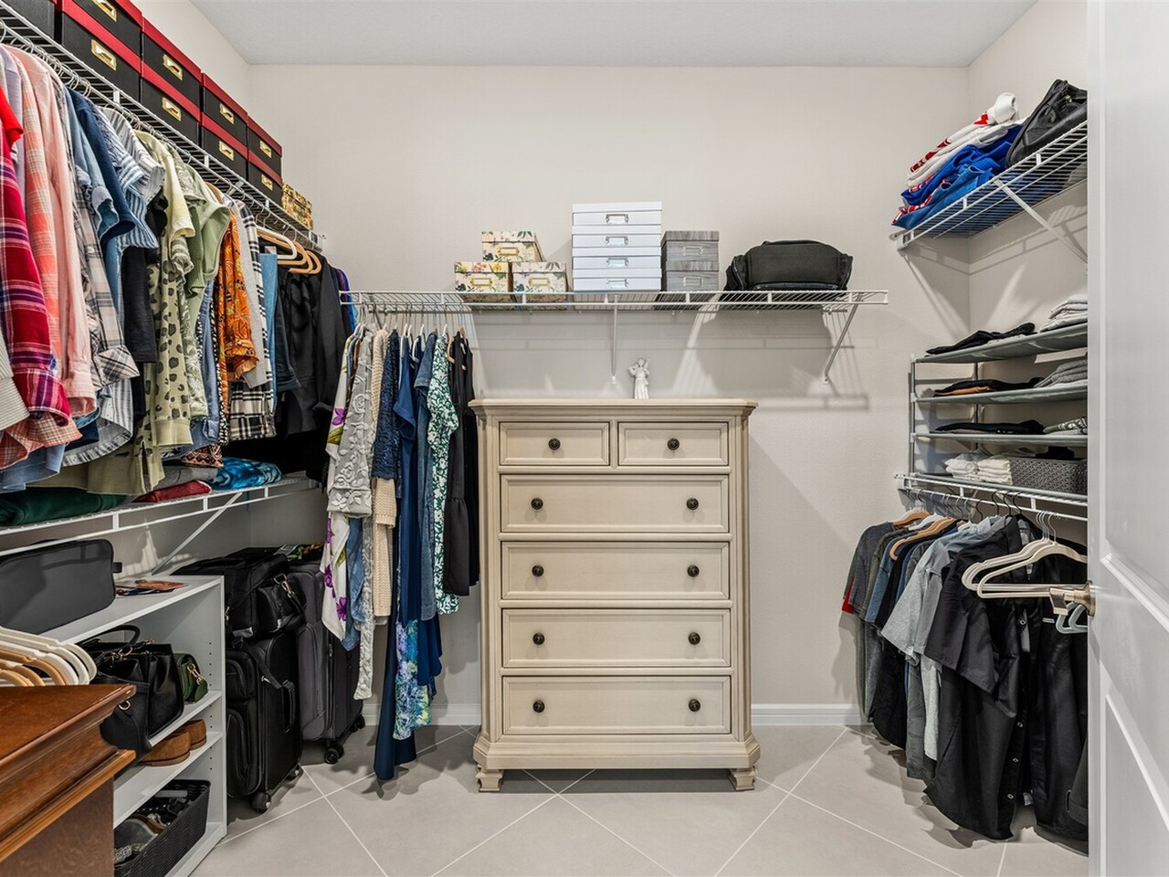 3582 Coastline Lane