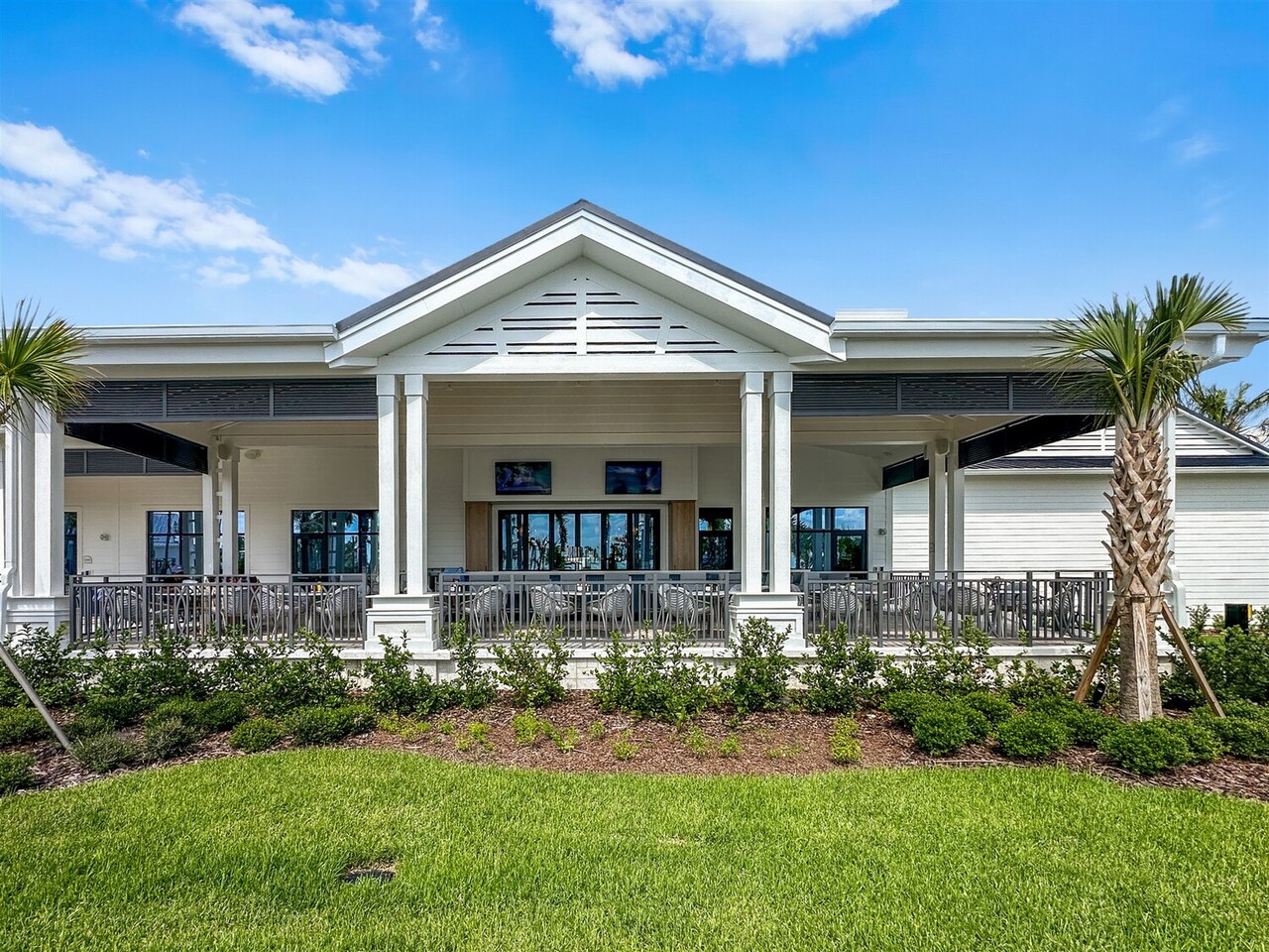 3582 Coastline Lane