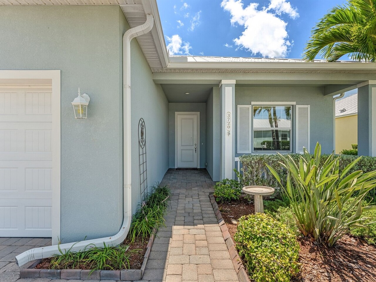 3720 Alamanda Key Drive