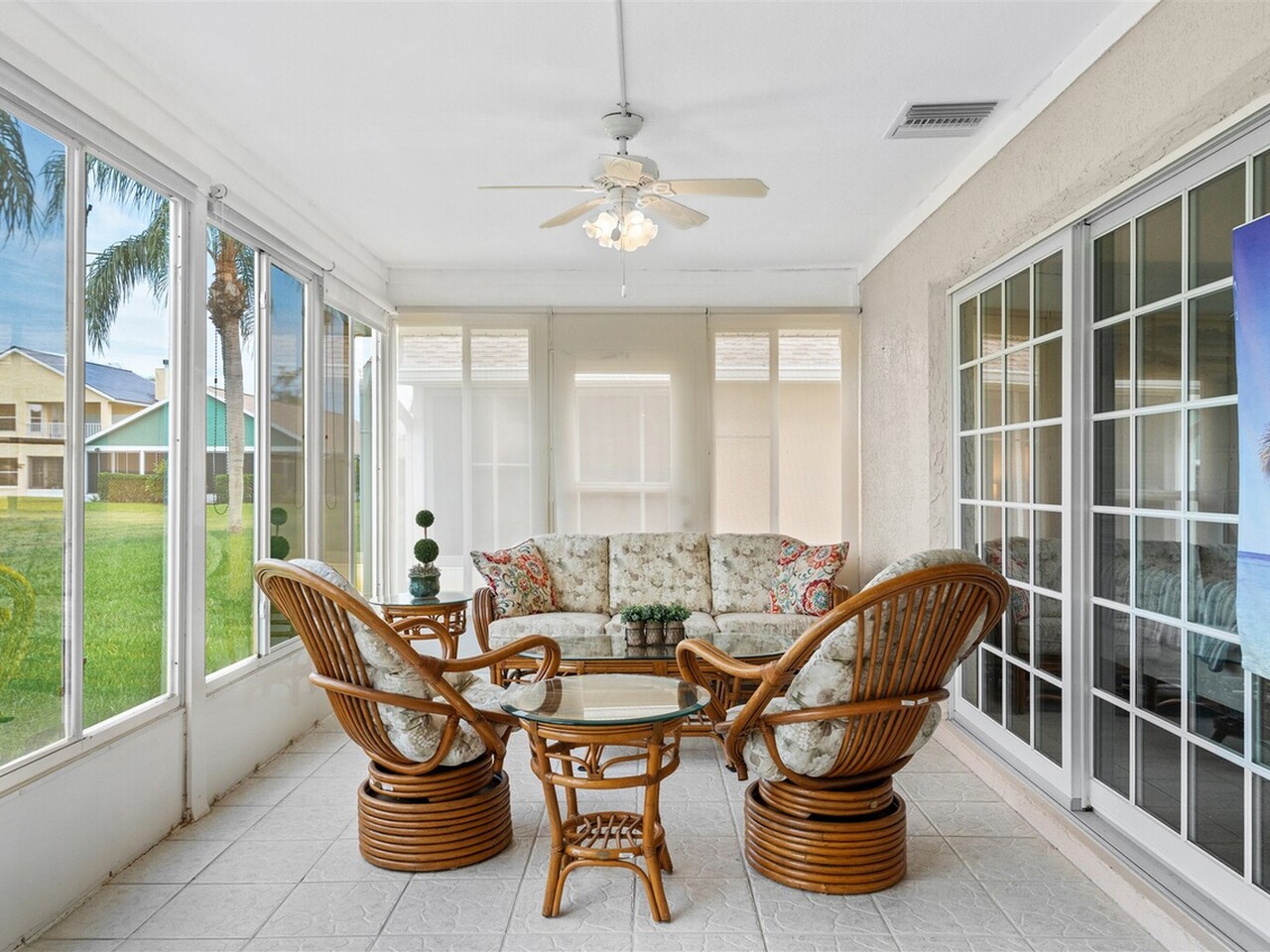 3963 Saint Armens Circle