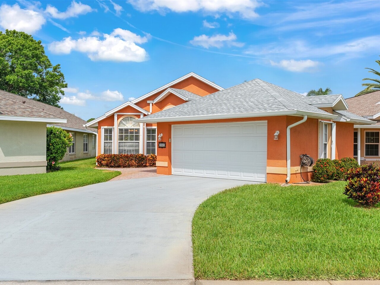 3963 Saint Armens Circle