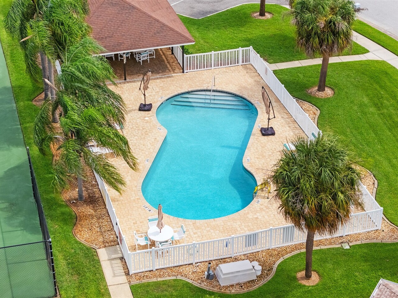 3963 Saint Armens Circle