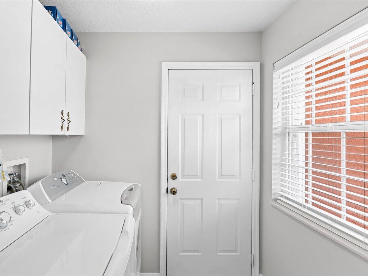 3963 Saint Armens Circle