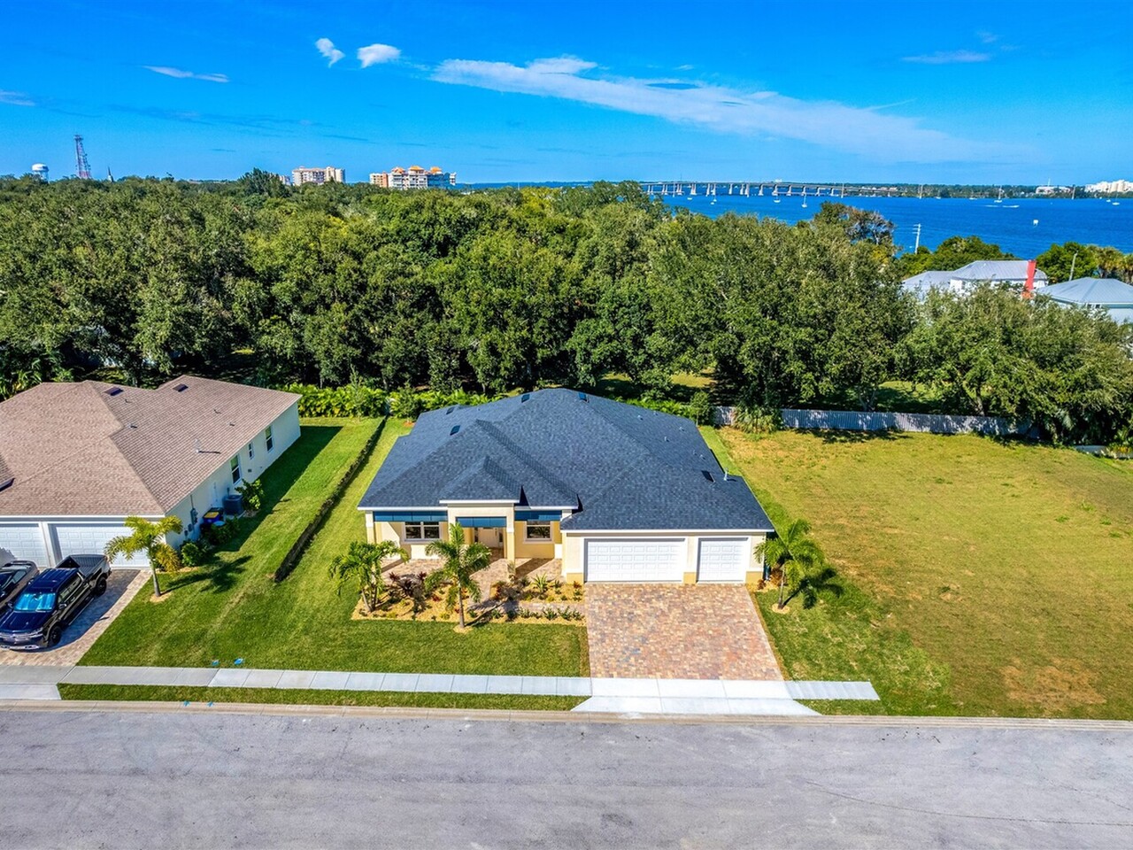 40 Loch Ness Drive